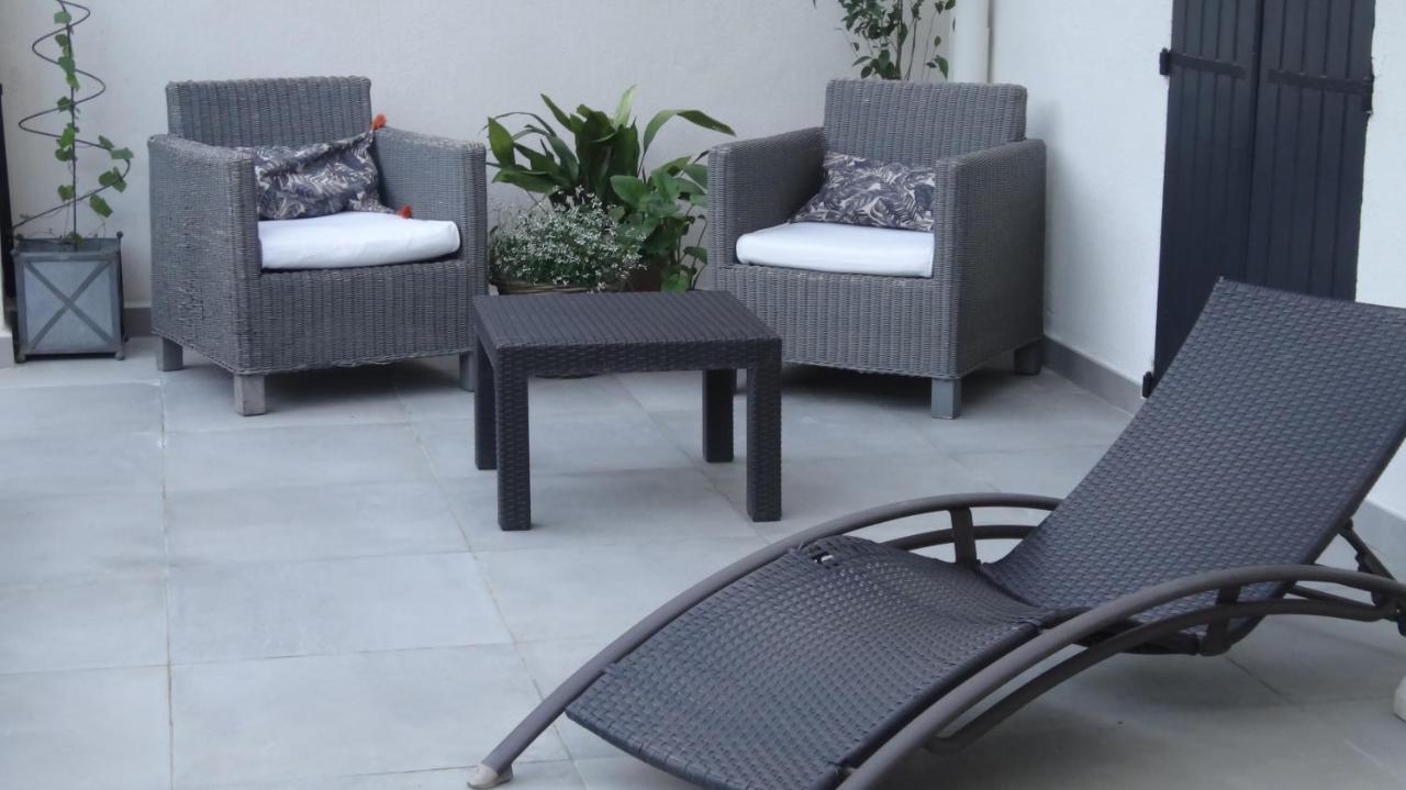 Chambre Cote Jardin Nimes Exterior photo